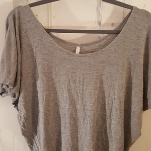 Gray butterfly style t-shirt